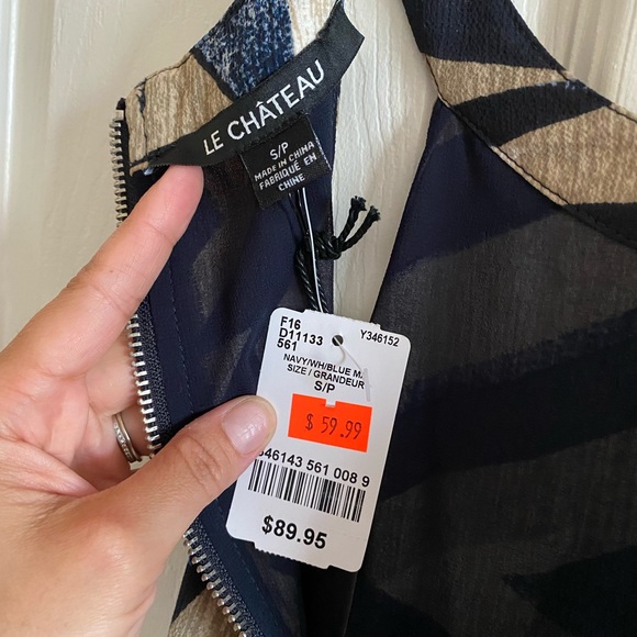 Le Chateau Navy Print Weekend Dress - Picture 4 of 5